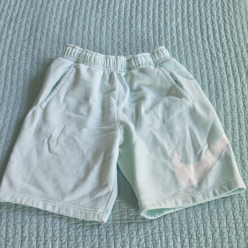 Teenager - Nike Athletic Shorts XS